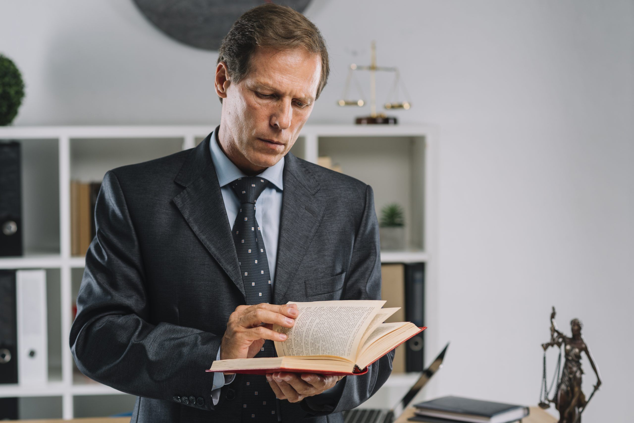 How To Find the Right Expert Witness for Your Case